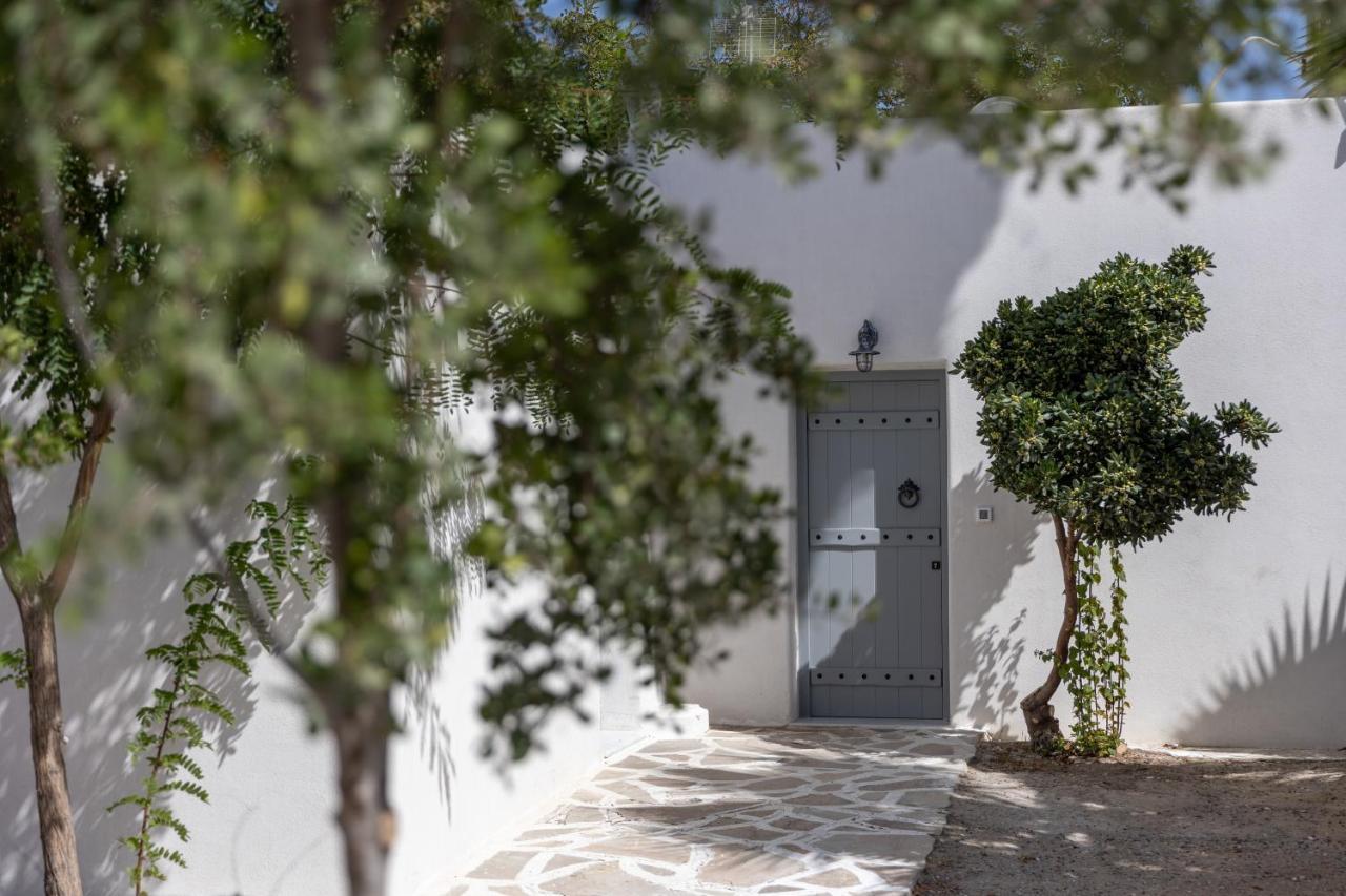 Naxos Green Village Hotel Naxos City Экстерьер фото
