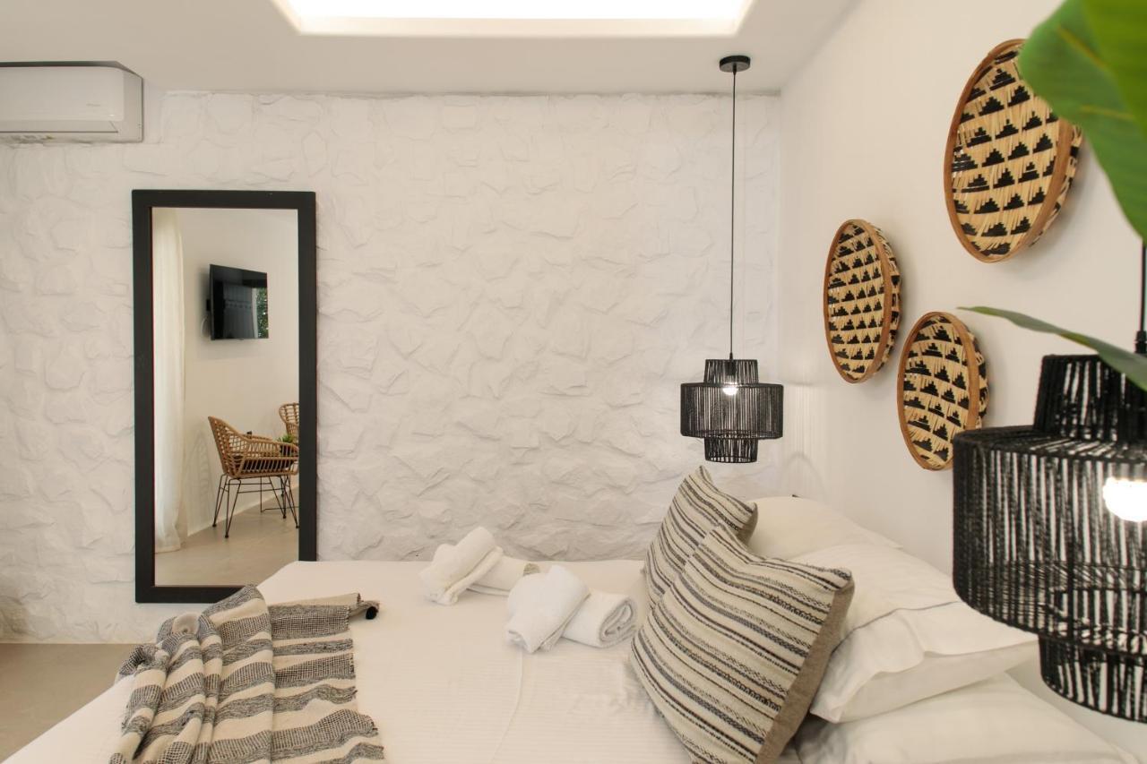 Naxos Green Village Hotel Naxos City Экстерьер фото