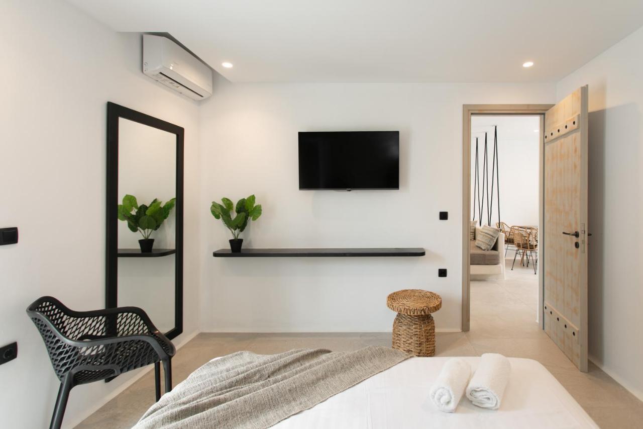 Naxos Green Village Hotel Naxos City Экстерьер фото