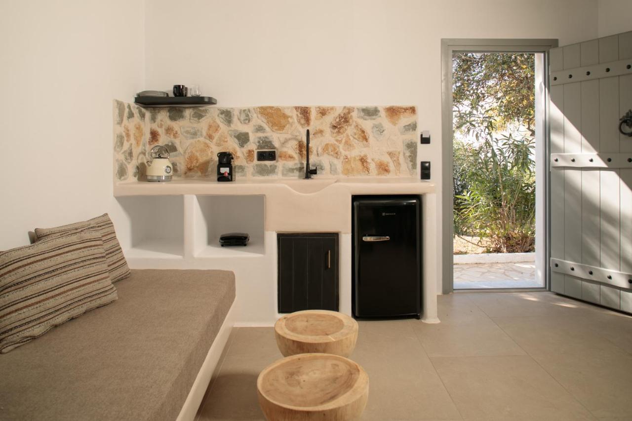 Naxos Green Village Hotel Naxos City Экстерьер фото