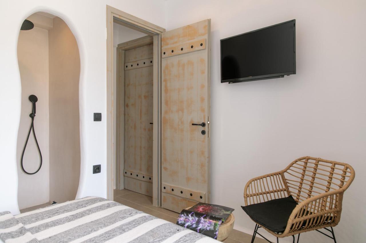 Naxos Green Village Hotel Naxos City Экстерьер фото