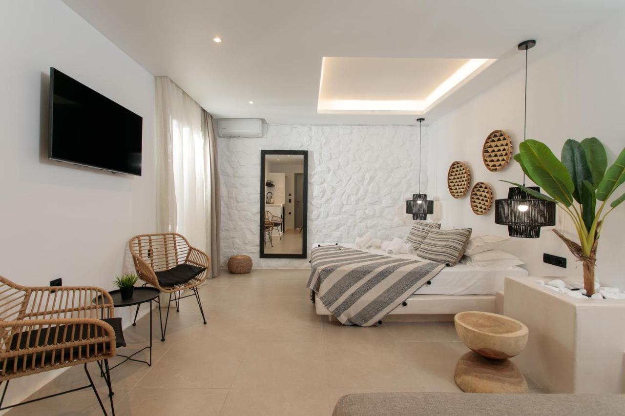Naxos Green Village Hotel Naxos City Экстерьер фото