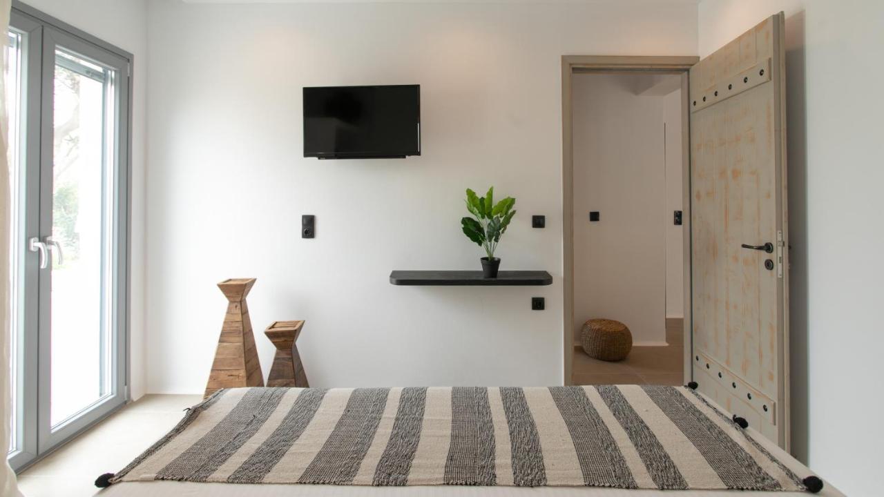Naxos Green Village Hotel Naxos City Экстерьер фото